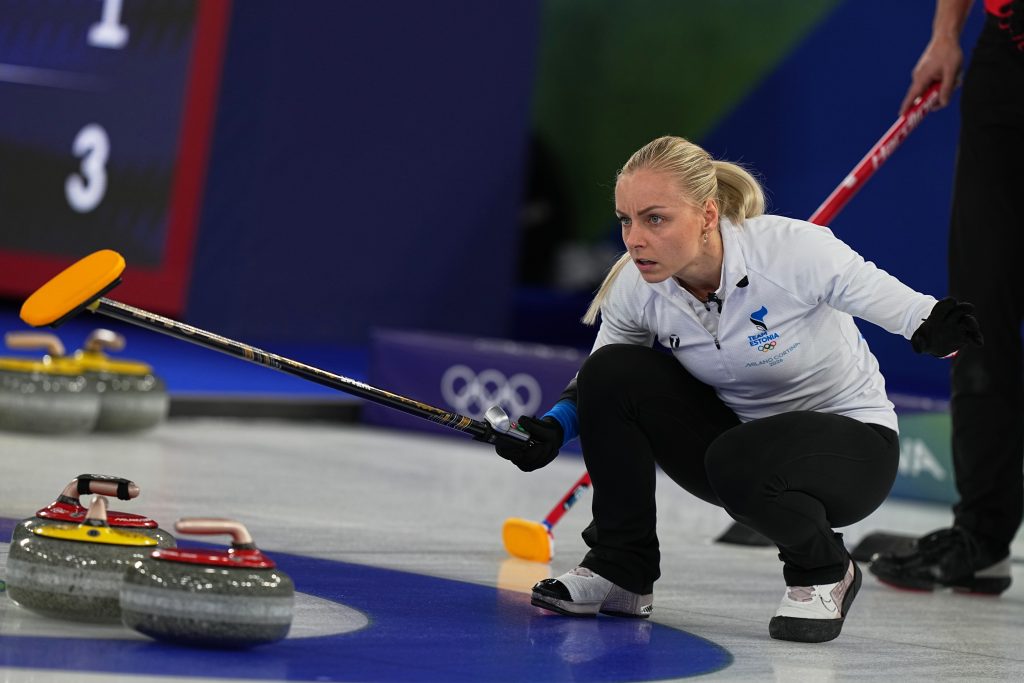 Mixed doubles curling takeaways: Canada’s playoff hopes in jeopardy