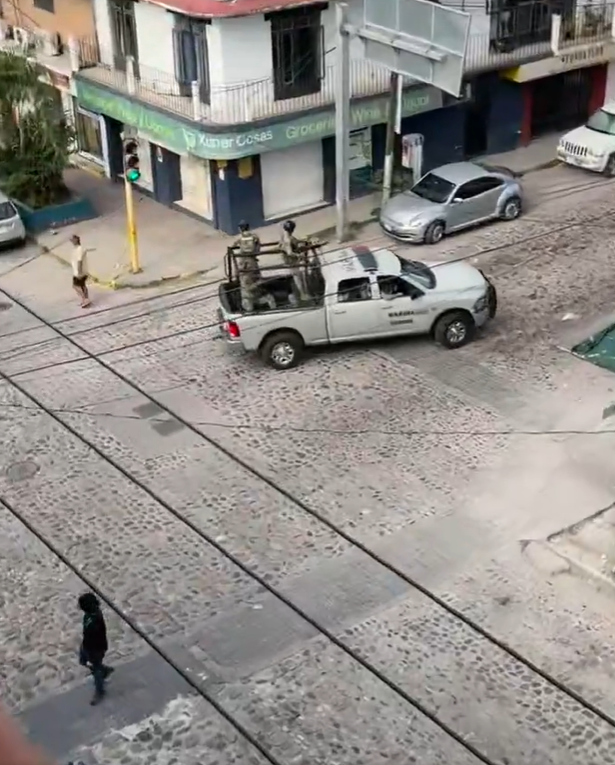 ‘A little stressful’: Canadian couple in limbo after trip to Mexico