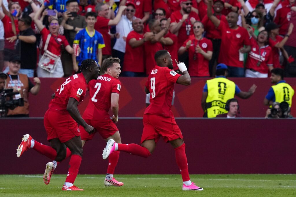 Larin’s late goal rallies Canada to 1-1 draw with Bosnia-Herzegovina in World Cup opener